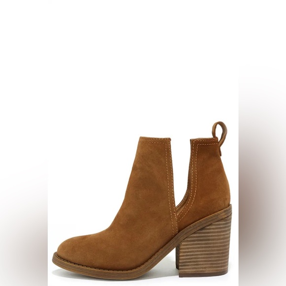 Steve Madden Sharini Chestnut Suede Leather Ankle Booties - Picture 2 of 13